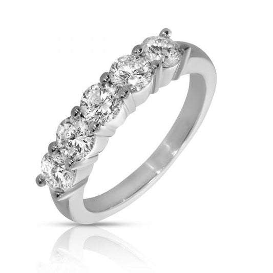 Discover the Eclipse Tryst ring, crafted in gold with three round-cut diamonds that symbolize celestial harmony and unity. Perfect for engagements, anniversaries, or personal achievements.