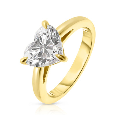 Solitaire Ring in White Gold with Heart-Cut Diamond – Eternal Heart's Whisper