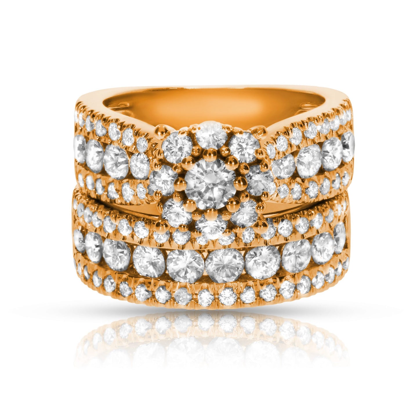 Embark on an enchanting journey of elegance with the 'Eclipse of Grace' gold halo ring, adorned with a sparkling round-cut diamond, this piece is delicate and mysterious, perfect for anniversaries or a token of eternal love.