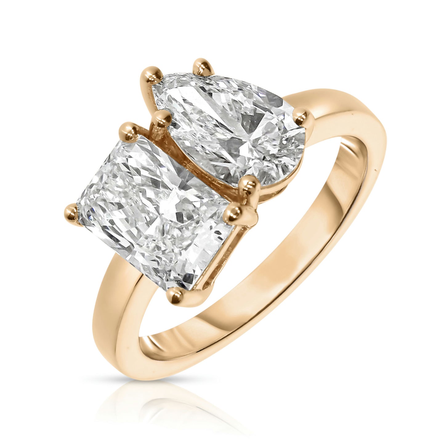 Sidestone Ring in Gold with Radiant-Cut Diamond – Celestial Tides | RadiantDiamond