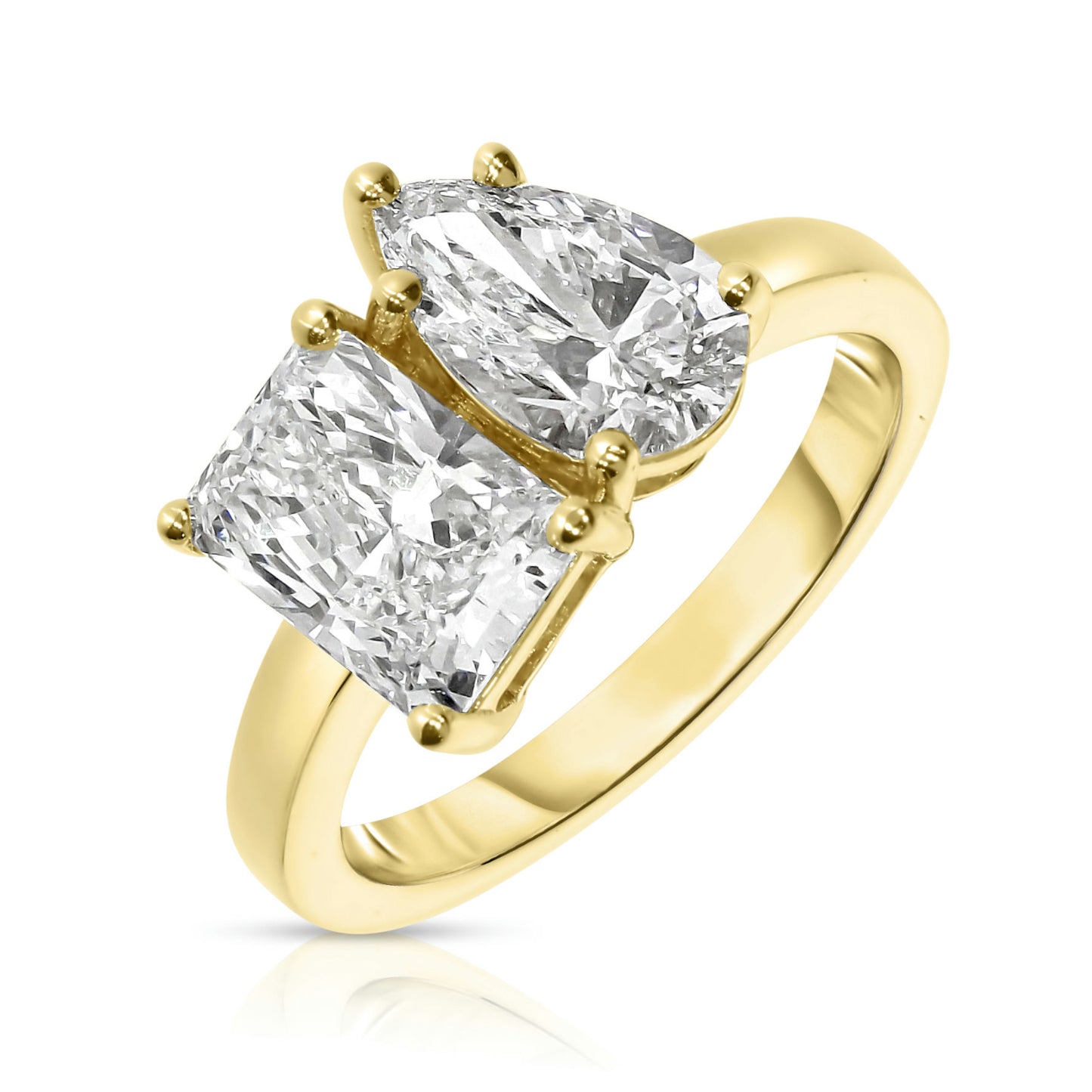 Sidestone Ring in Gold with Radiant-Cut Diamond – Celestial Tides | RadiantDiamond